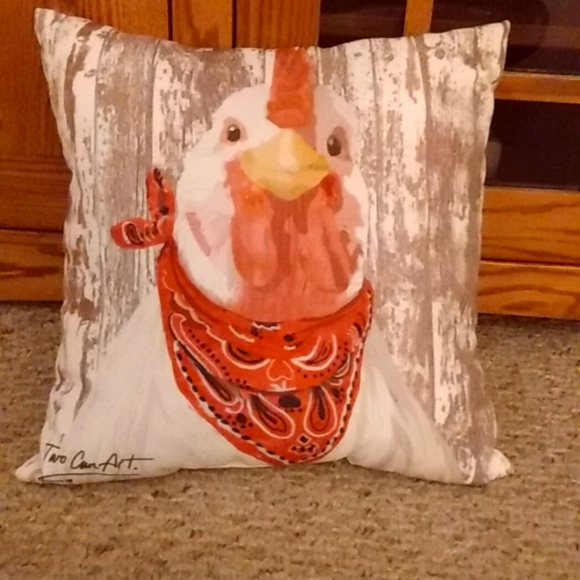 Two outdoor pillows and a puzzle - Picture 2 of 6